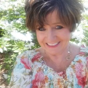 Meet your Posher, Judi